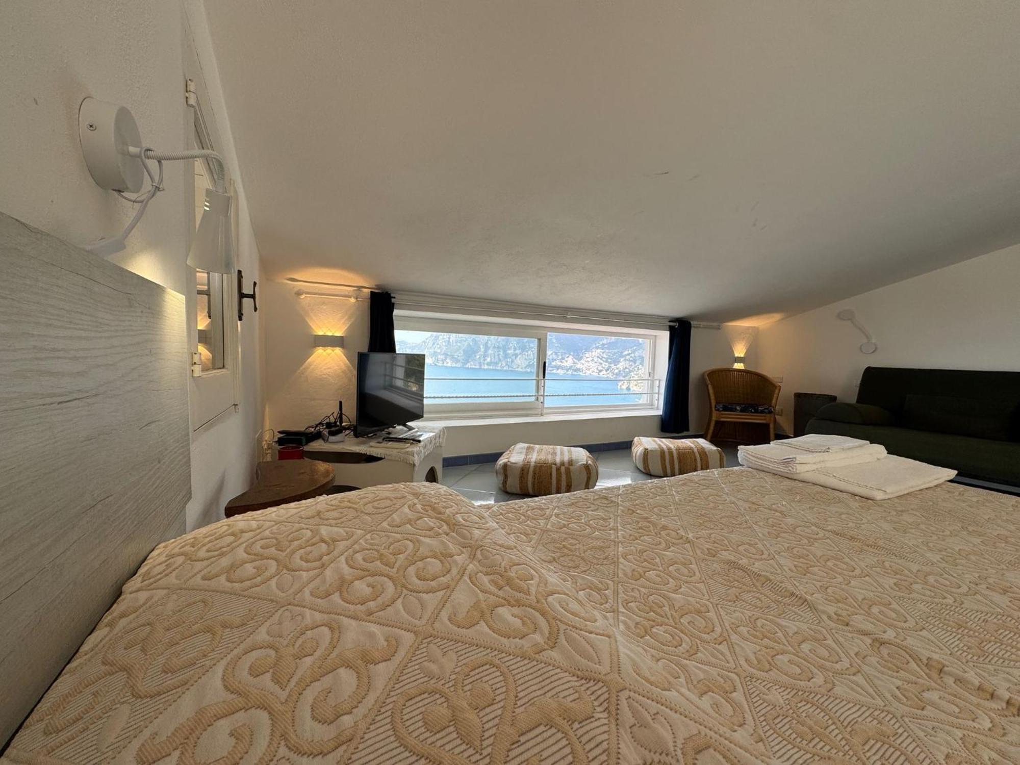 Ferienwohnung La Mansarda Praiano Exterior foto